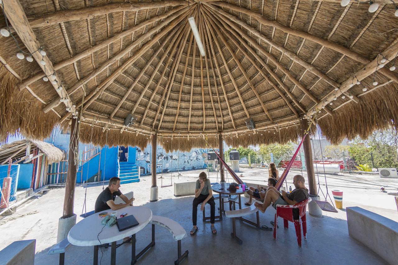 Hostel Playa Playa del Carmen Exterior photo
